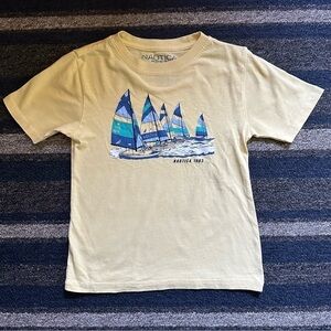 Nautica Boys Short Sleeve Tee Size 5